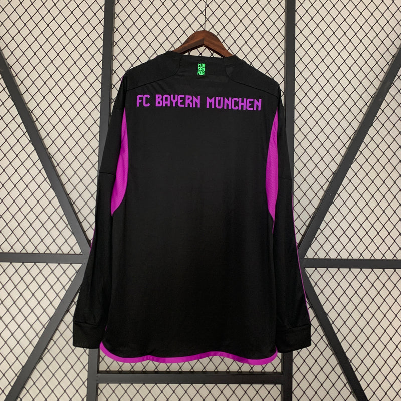 CAMISOLA MANGA LONGA DO BAYERN DE MUNIQUE 24/25 PRETO